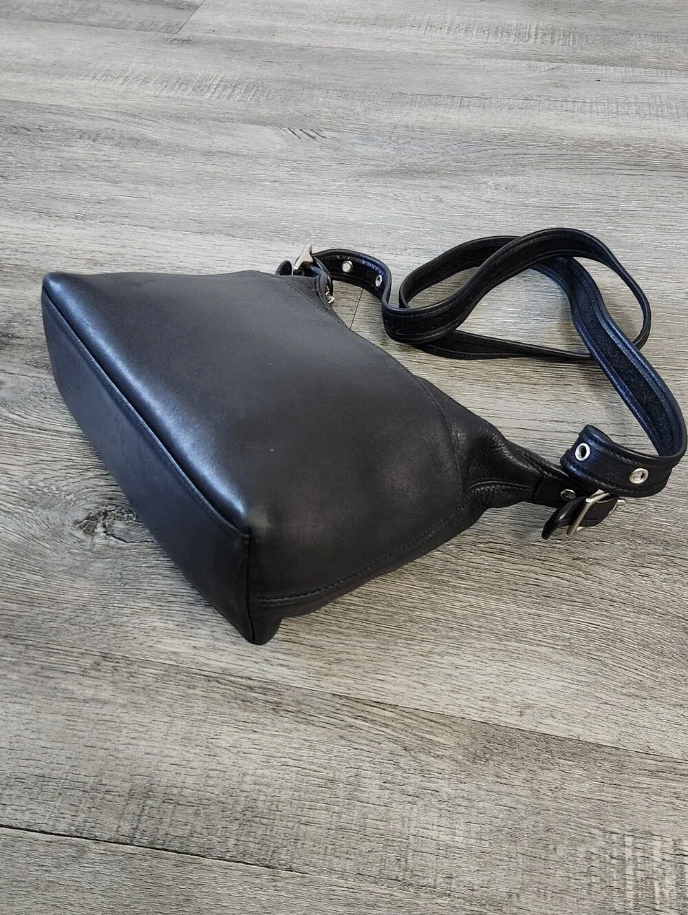 Vintage Coach Janice Legacy Bag Black‎ Leather Crossbody Bag